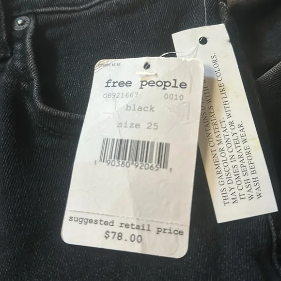 NWT Free People We the Free Raw Hem High-Rise Jegging Washed Black Denim Jeans - Picture 10 of 11